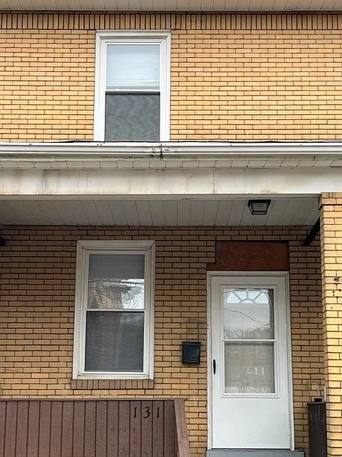 2 bed, 850 sqft, $1,050 — Photo 3
