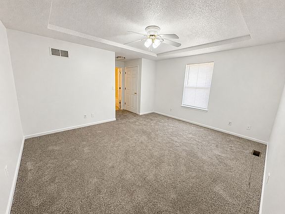 5th image of 1202 Vest Dr #A & B