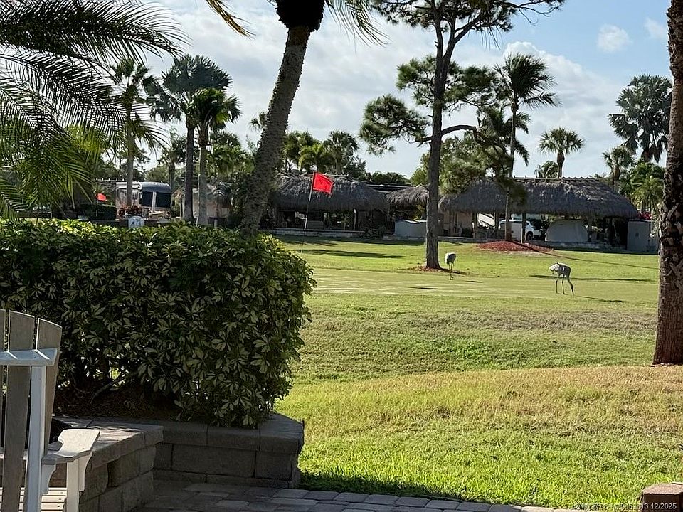 1st image of 383 NW Boundary Dr