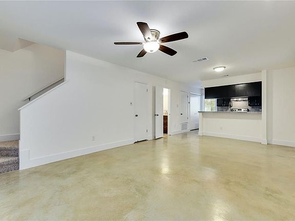 5th image of 6721 Old Quarry Ln #6721
