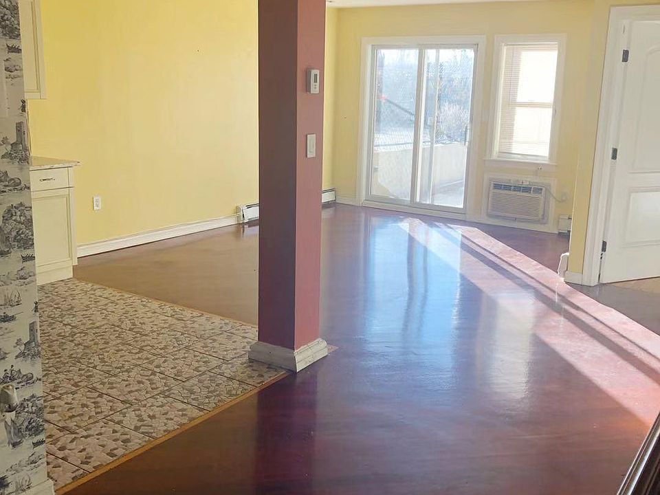 1st image of 20 69th St #1
