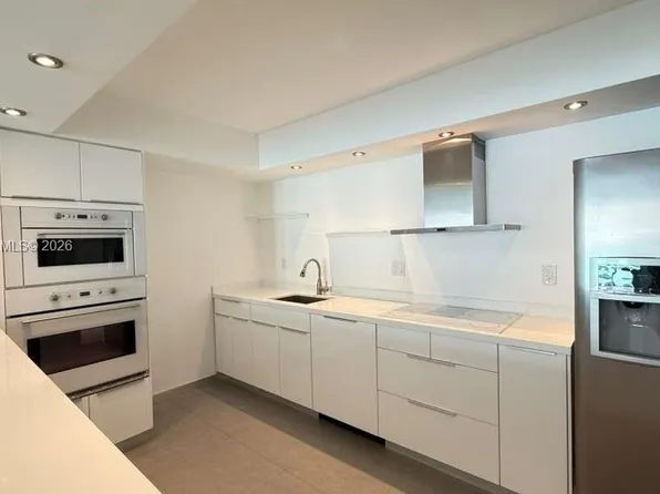 19380 Collins Ave APT 905, Sunny Isles Beach, FL 33160