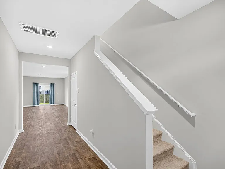 129 Holly Leaf Ln — Photo 11
