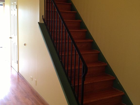 4th image of 8 Waterford Dr