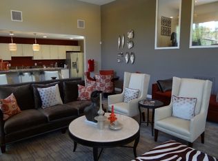 101 Hampton Lee Ct APT 1D, Cary, NC 27513