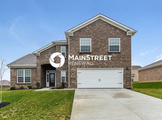 577 Smoky Mountains Dr, Gallatin, TN 37066