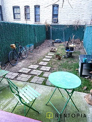 Rented by Rentopia | media 21