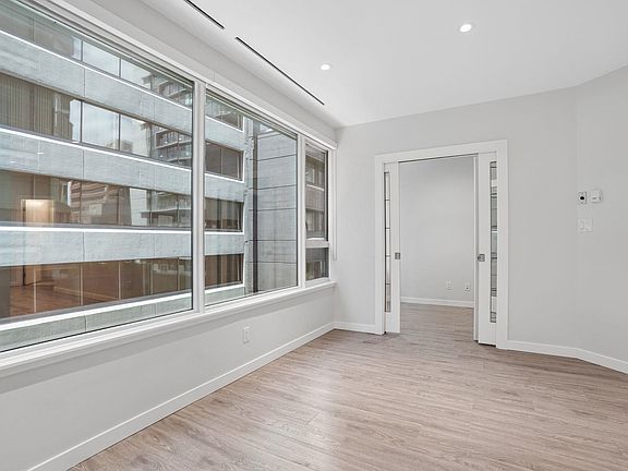 4th image of 1177 Hornby St #410