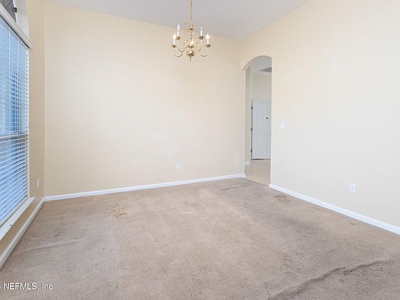 3rd image of 96297 PIEDMONT Drive