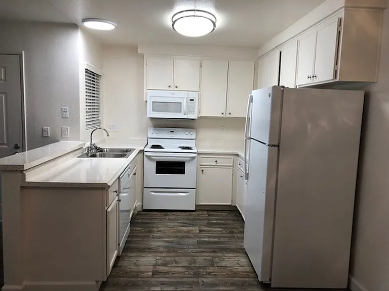 Brandywine Apartments — Photo 35
