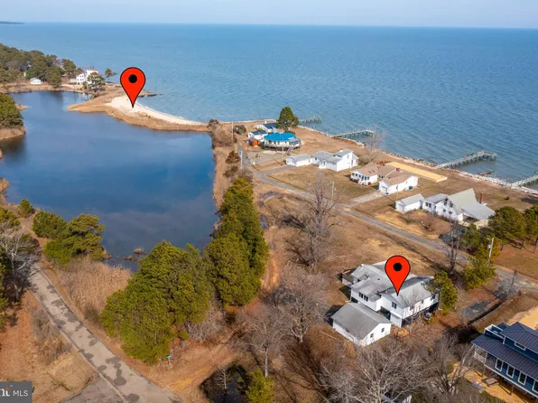 50427 Beach Dr, Scotland, MD 20687