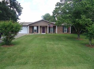 1004 Wright Dr, Albertville, AL 35951