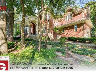 211 Crooked Tree Ct, Naperville, IL 60565