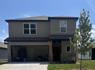 8300 Fitzgerald Ln, North Little Rock, AR 72113