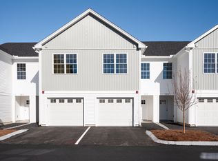 Townhomes Capital Pointe, Concord, NH 03303
