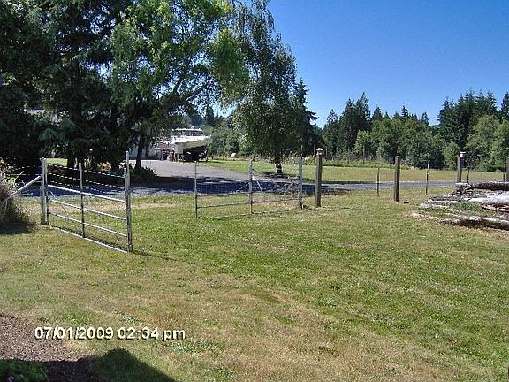 Gate from private drive