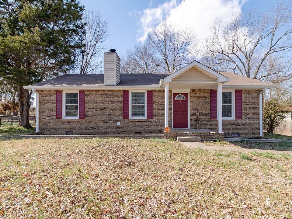 1st image of 568 Donna Dr