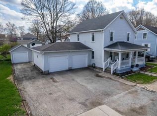 161 W 4th St, Roanoke, IN