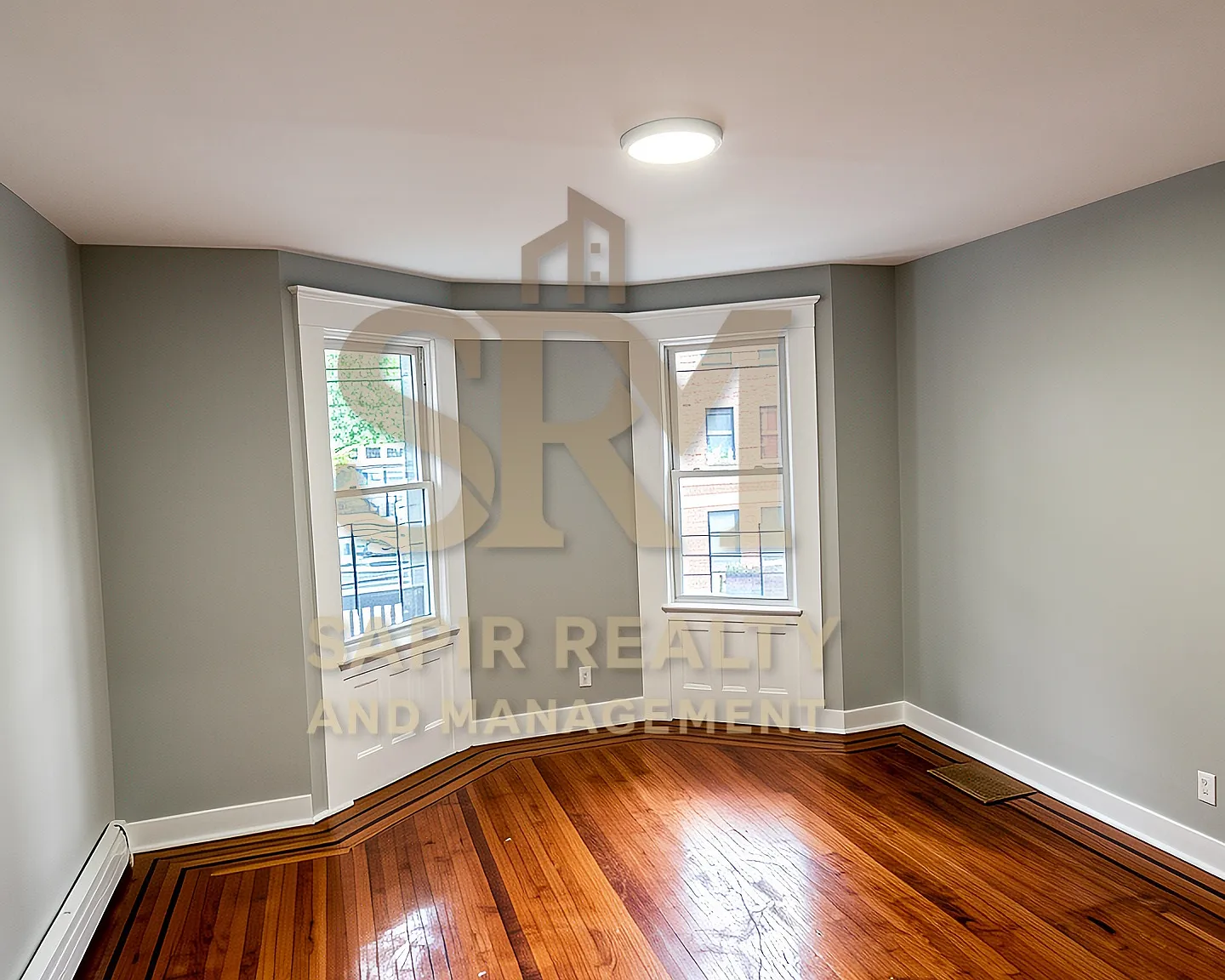 3 bed, $1,850 — Photo 1