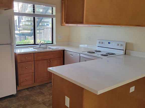 FYI: This picture is NOT from this apartment (1C); the kitchen makeover is in progress; the layout is identical to this one but the colors will be different when we are done refurbishing all cabinets and replacing all countertops!