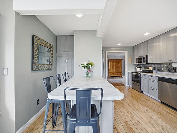 5th image of 20 Greensboro Road