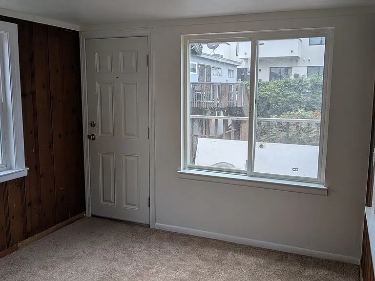 1438 Alcatraz Ave #B — Photo 7
