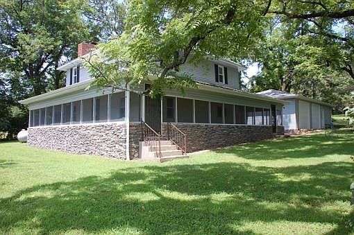 1st image of 1665 County Road 6070