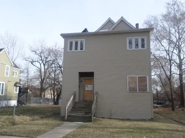 7425 S Parnell Ave, Chicago, IL 60621