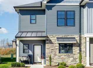 71 Warwick Dr, Lynchburg, VA 24501