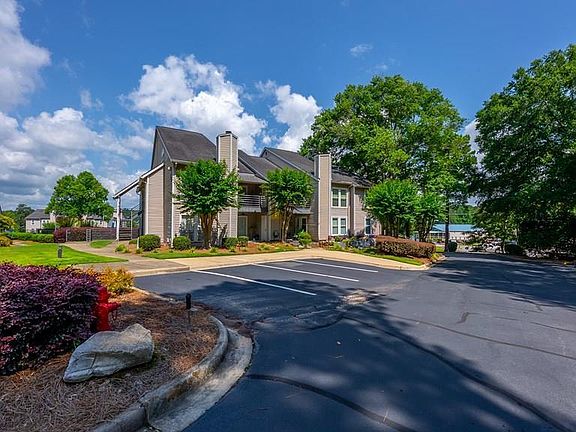 2nd image of 333 Eastside Dr APT 25