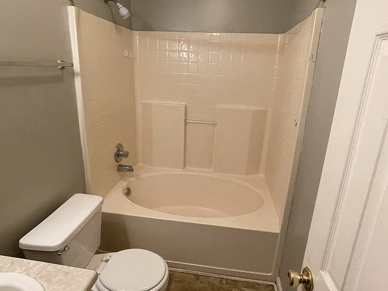 4140 Bronner Rd — Photo 9