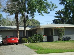 2936 Flanders Rd, Riverside, CA 92507