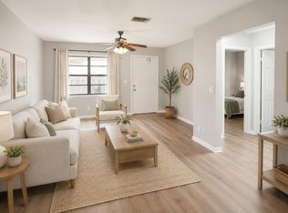 1565 W 28th St, Riviera Beach, FL 33404