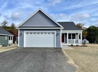 6 Huckleberry Ave #65, Epping, NH 03042