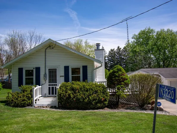 N3220 Acacia ROAD, Lake Geneva, WI 53147