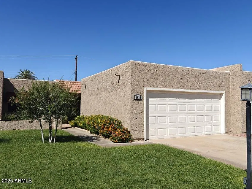 3 bed, 2.0 bath, 1431 sqft, $2,800 — Photo 4