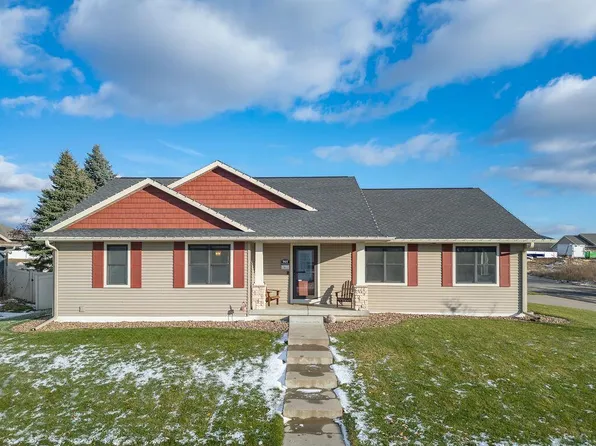 905 Pioneer DRIVE, Holmen, WI 54636