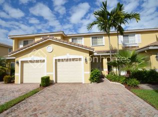 9117 Chambers St, Fort Lauderdale, FL 33321