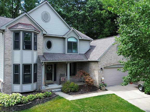 3rd image of 2525 Baltusrol Ct