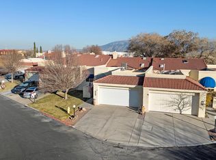 540 Eastlake Dr SE, Rio Rancho, NM 87124