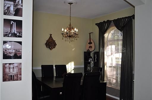 5th image of 2803 W Gray St