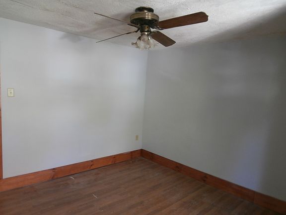 Bedroom (1)