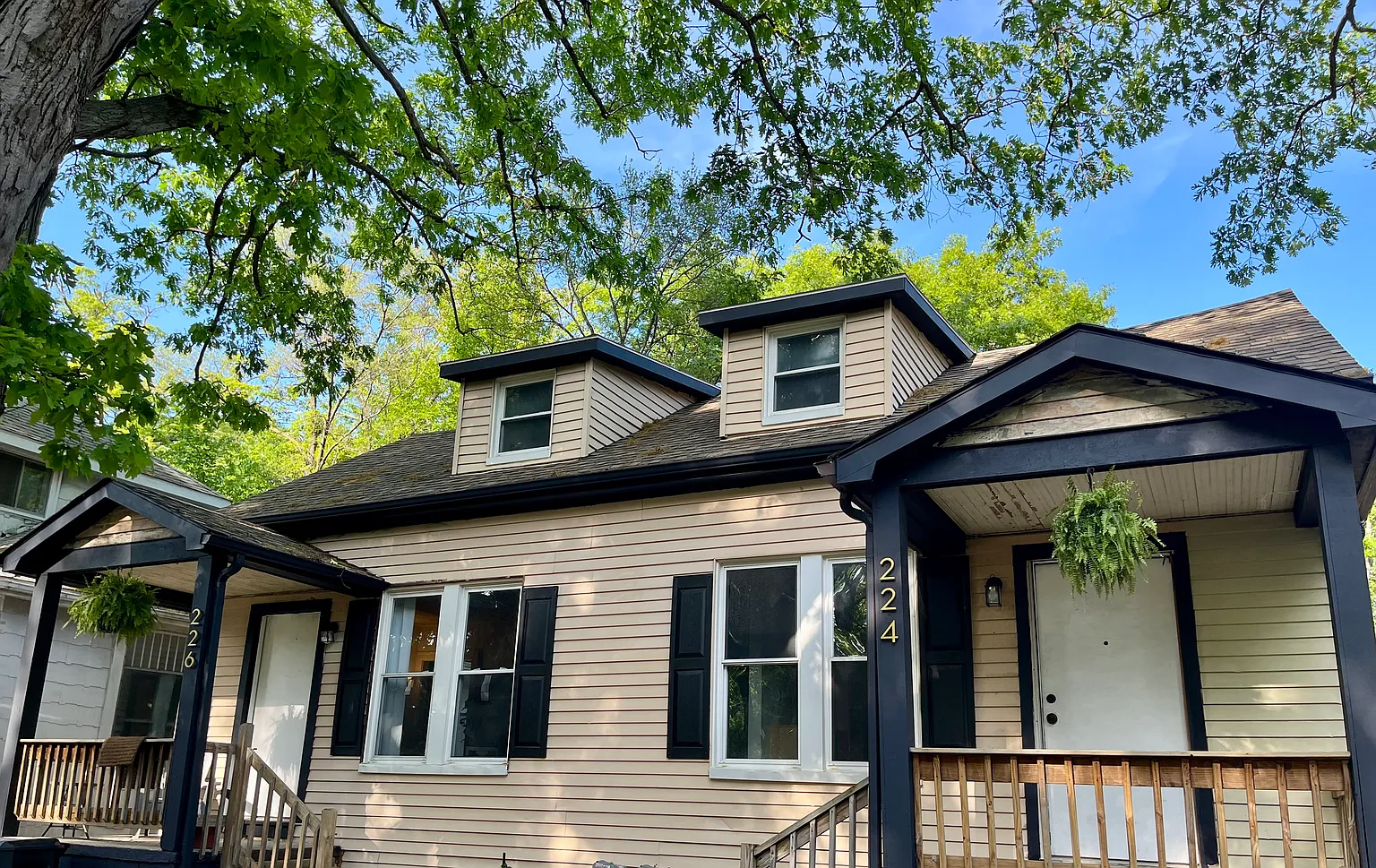 224 Stratford Rd photo 1