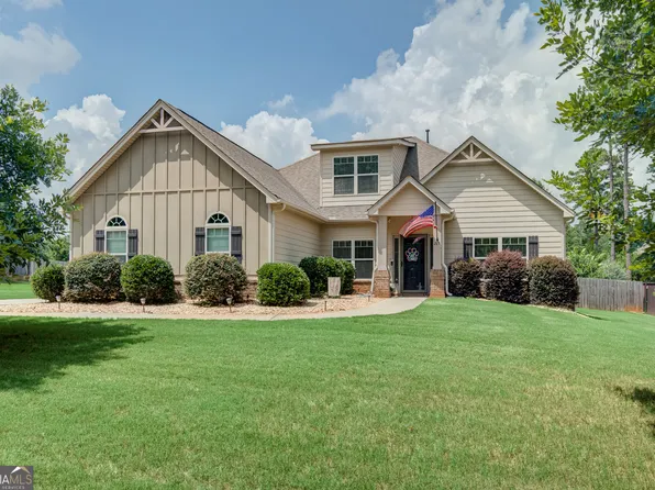 285 Savannah Dr, Senoia, GA 30276