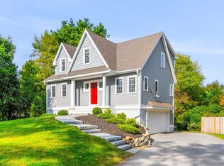 84 Ferry Rd, Salisbury, MA 01952