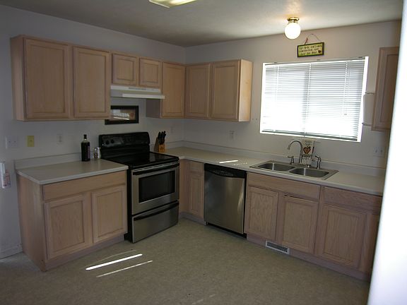 Kitchen, second view