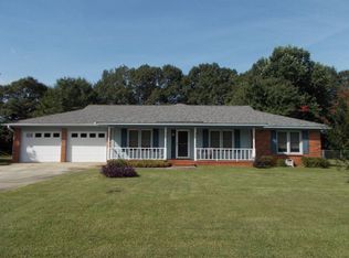 240 Planters Dr, Sumter, SC 29154