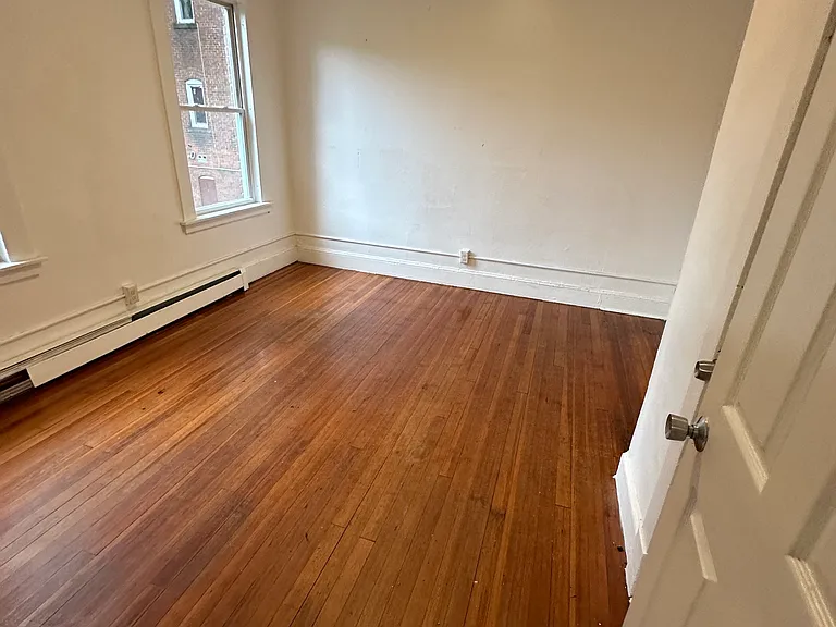 905 Park St #B2 — Photo 10