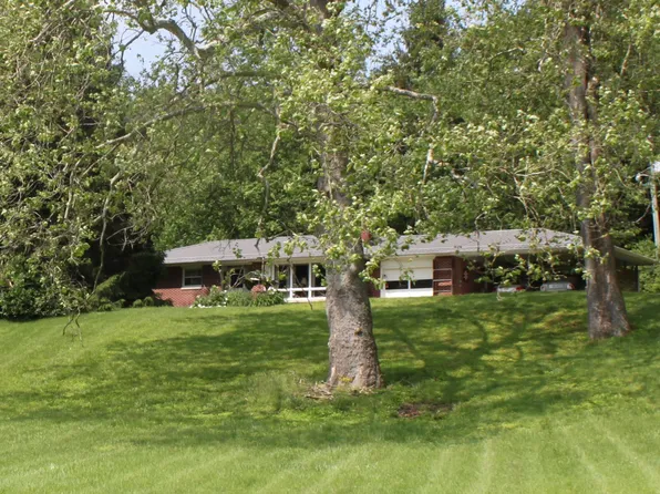 5682 S County Road 925 W, Medora, IN 47260