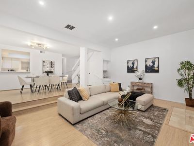 10933 Wellworth Ave APT 16, Los Angeles, CA, 90024
